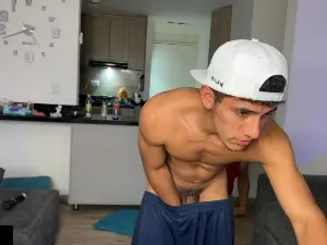 Cam4 Free Live Porn of zoneboys_