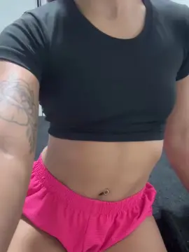 Cam4 Watch Live Sex Cams of claudiaaa001