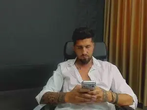 Cam4 Adult Video Chat of LoganStroud