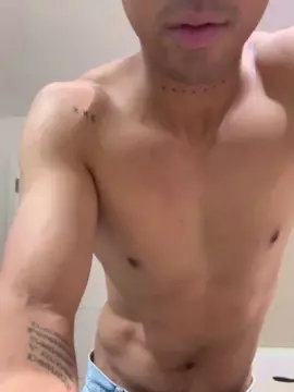 Cam4 Live Porn of dgar5