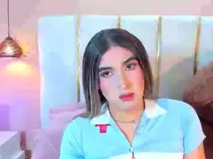 Cam4 Nude Webcam of Cami_rouxx