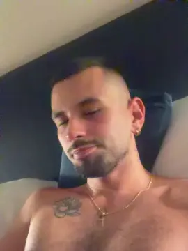 Cam4 Watch Live Sex Cams of Minibebess21