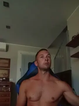 Cam4 Adult Webcams of riccardoyeah
