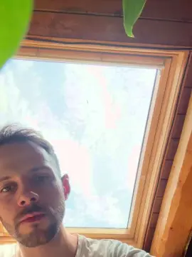 Cam4 Watch Live Sex Cams of XBEAR001