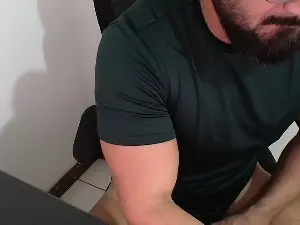 Cam4 Live Sex Cam of beard_man_sexy