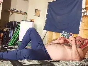 Cam4 Live Sex of beast652000