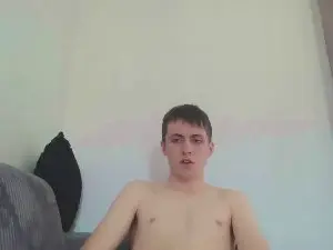 Cam4 Free Live Porn of BearMaxx_