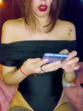 Cam4 Free Live Porn of Millerlia97