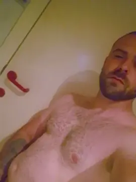 Cam4 Live Sex of antonio3235