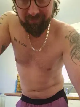Cam4 Watch Live Sex Cams of Stra1ghtguy4u
