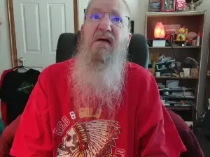 Cam4 Live Sex Cam of guyboobies