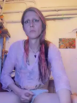 Cam4 Nude Webcam of skylova69