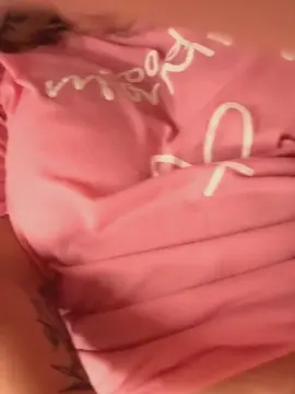 Cam4 Adult Webcam of Lucy_Louxx