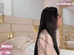 Cam4 Live Porn of lesly_cute