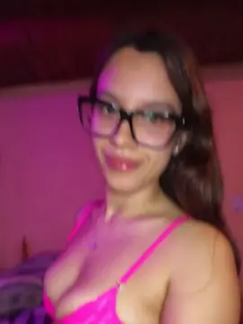 Cam4 Live Sex Cam of Ashleykitty00
