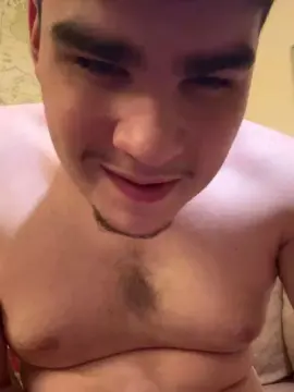 Cam4 Adult Webcam of Gooodboii_