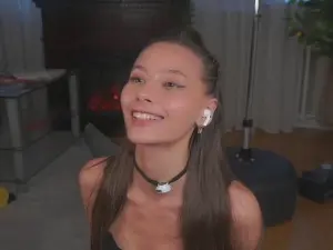 Cam4 Free Live Porn of PetulaDryer