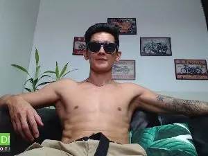 Cam4 Watch Live Sex Cams of rustynf1tz