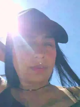 Cam4 Sex Chat of AfroditaTattoo