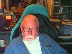 Cam4 Free Live Porn of kingsizedick1