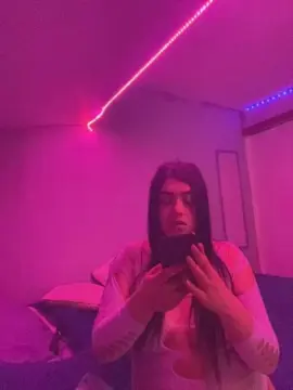 Cam4 Live Sex of ___18jass