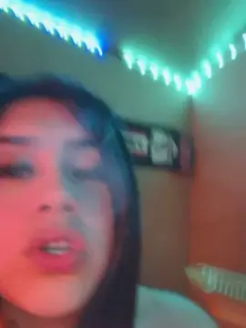 Cam4 Free Live Porn of ___18jass