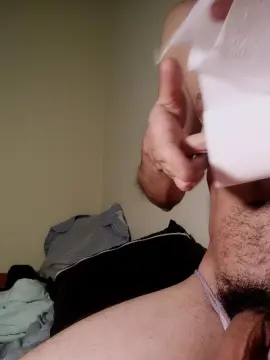 Cam4 Free Live Porn of hornyguitarguy