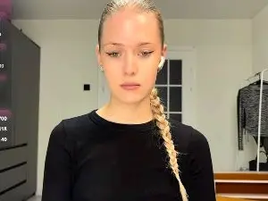 Cam4 Best Webcam of RaguelFoots