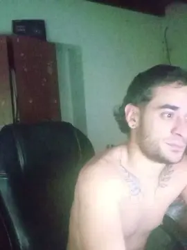 Cam4 Live Porn of SantZN