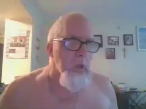 Cam4 Live Sex Cam of TINYCOCK1956