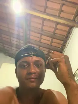 Cam4 Watch Live Sex Cams of Davizeira
