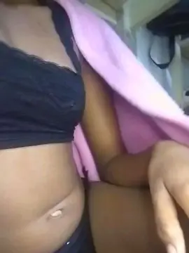 Cam4 Watch Live Sex Cams of maylah2