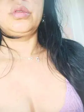 Cam4 Private Sex Chat of Sarahsua