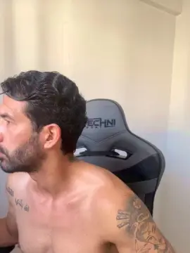 Cam4 Watch Live Sex Cams of Saradoalto23