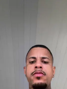 Cam4 Private Sex Chat of Soaresluucas29