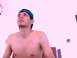 Cam4 Free Live Porn of Lucas_Dream
