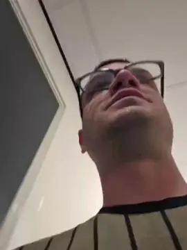 Cam4 Live Porn of Elrusito23qw