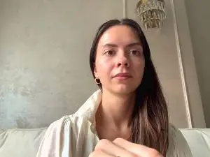 Cam4 Free Porn Cam of HettieSeitz