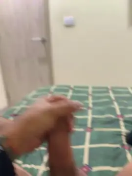 Cam4 Live Sex Cam of Skinsti