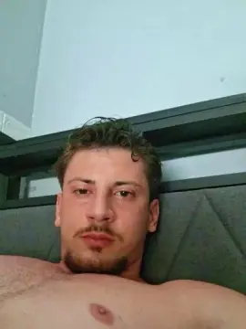 Cam4 Live Sex of Friend999