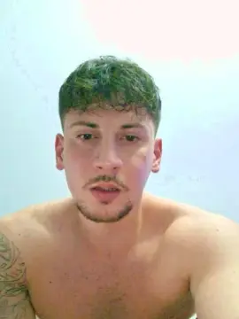 Cam4 Live Porn of Friend999
