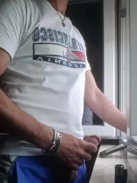 Cam4 Free Porn Cam of Cirobenna