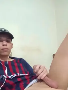 Cam4 Free Live Porn of kelts