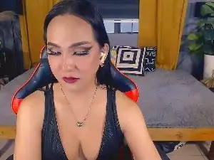 Cam4 Live Porn of AsianDomAthena