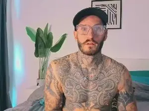 Cam4 Watch Live Sex Cams of Lucasexclusive1
