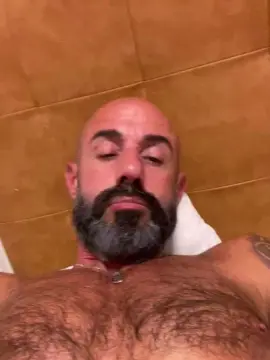 Cam4 Free Live Porn of Solitarywolf