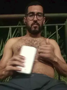Cam4 Free Live Porn of HShotsmilegyn