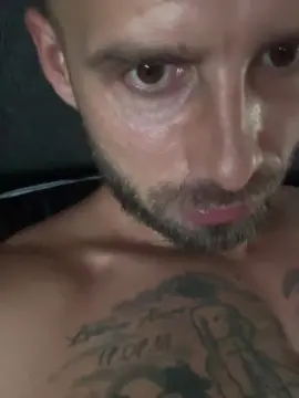 Cam4 Nude Webcam of Mikeeeel