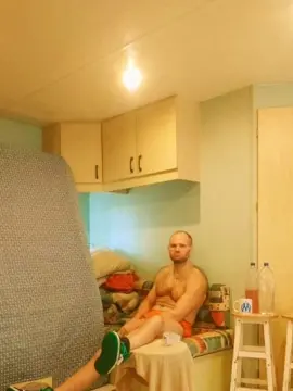 Cam4 Live Porn of frenchyboyy44
