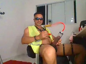 Cam4 Best Webcam of Gooner_Daddy